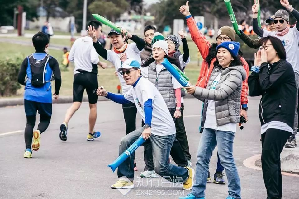 渣打马拉松官网_马拉松报名条件_渣打马拉松报名